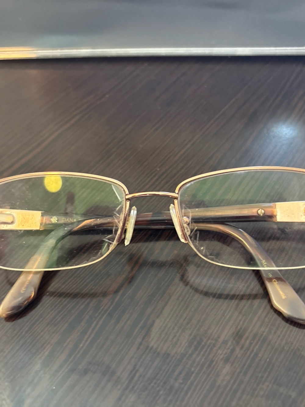 Dana Buchman ANNIE Women Eyeglasses Gold Tone Metal Frame Rectangle Case Include
